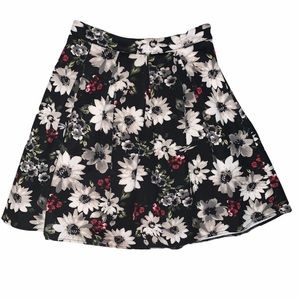 Floral Pleated Skirt
